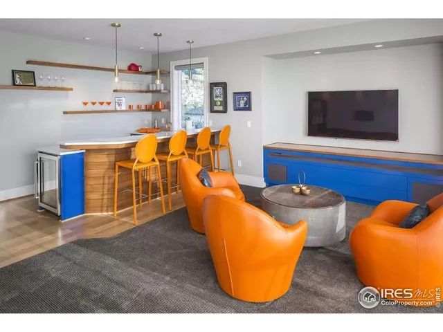 a outdoor living space with furniture and garden view