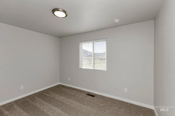 $329,990 | 105 Bighorn Street, Horseshoe Bend, ID 83629