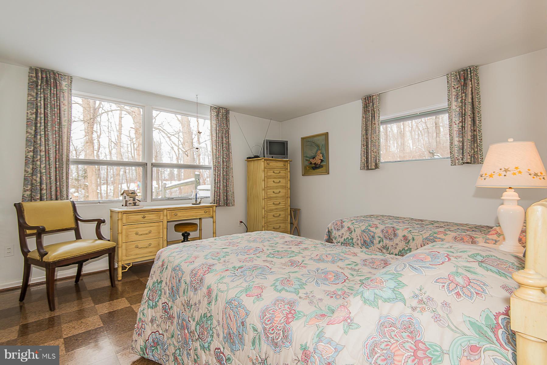 4137 Piney Grove Road Glyndon, MD 21136 - Photo 22 of 30 Bedroom