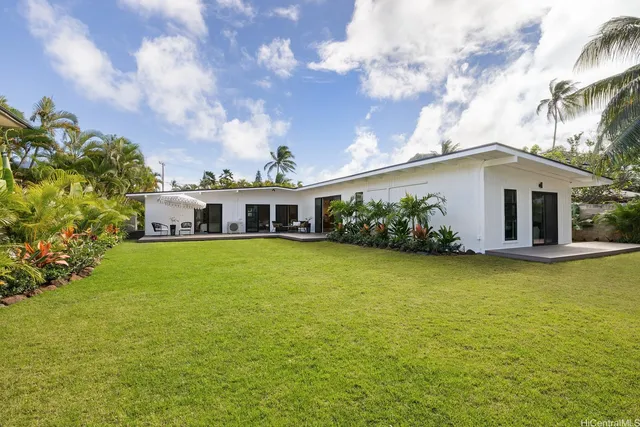 $4,600,000 | 114 Kaelepulu Drive, Kailua, HI 96734