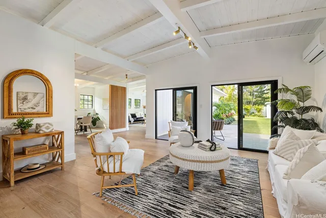 $4,600,000 | 114 Kaelepulu Drive, Kailua, HI 96734