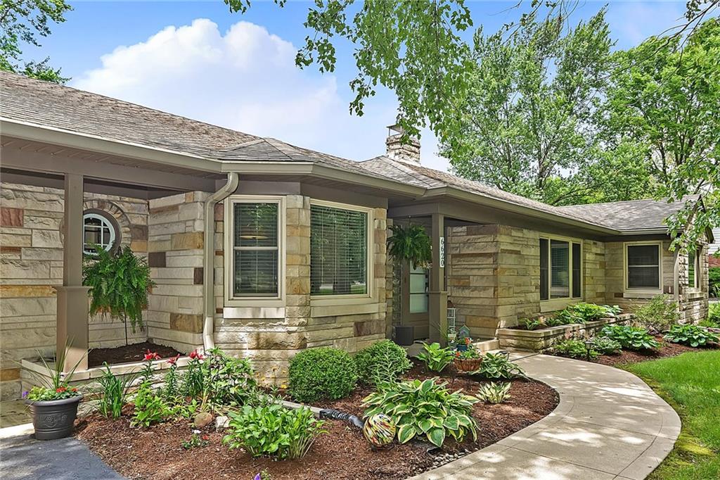 6620 Dover Road Indianapolis, IN 46220 - Photo 2 of 39 Gallery Image 2