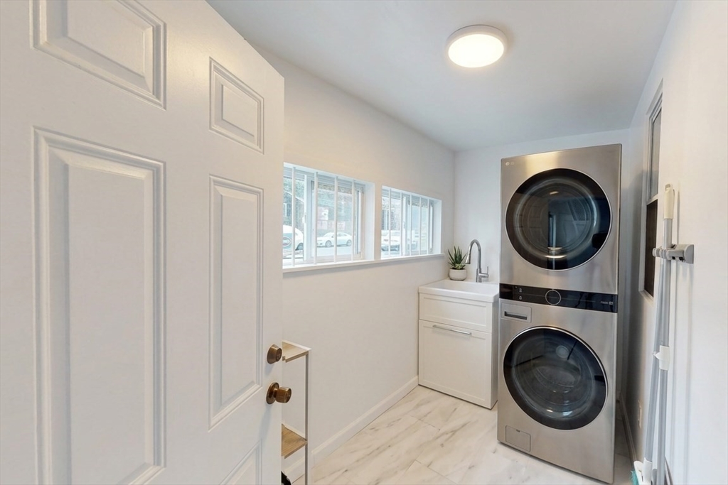146 Pierce Street Malden, MA 02148 - Photo 8 of 18