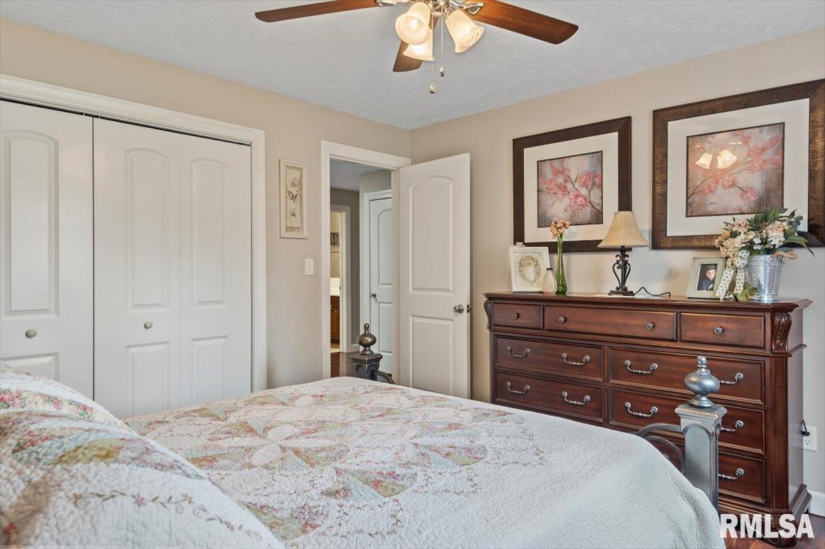 689 South Bradfordton Road Springfield, IL 62711 - Photo 20 of 42