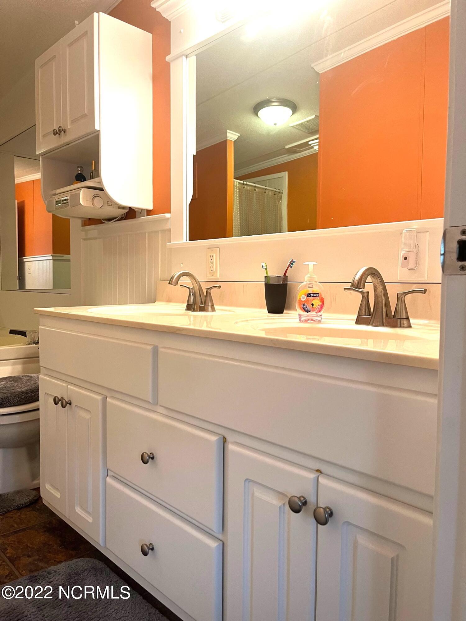 325 Colonial Landing Road Southeast Bolivia, NC 28422 - Photo 21 of 36 24