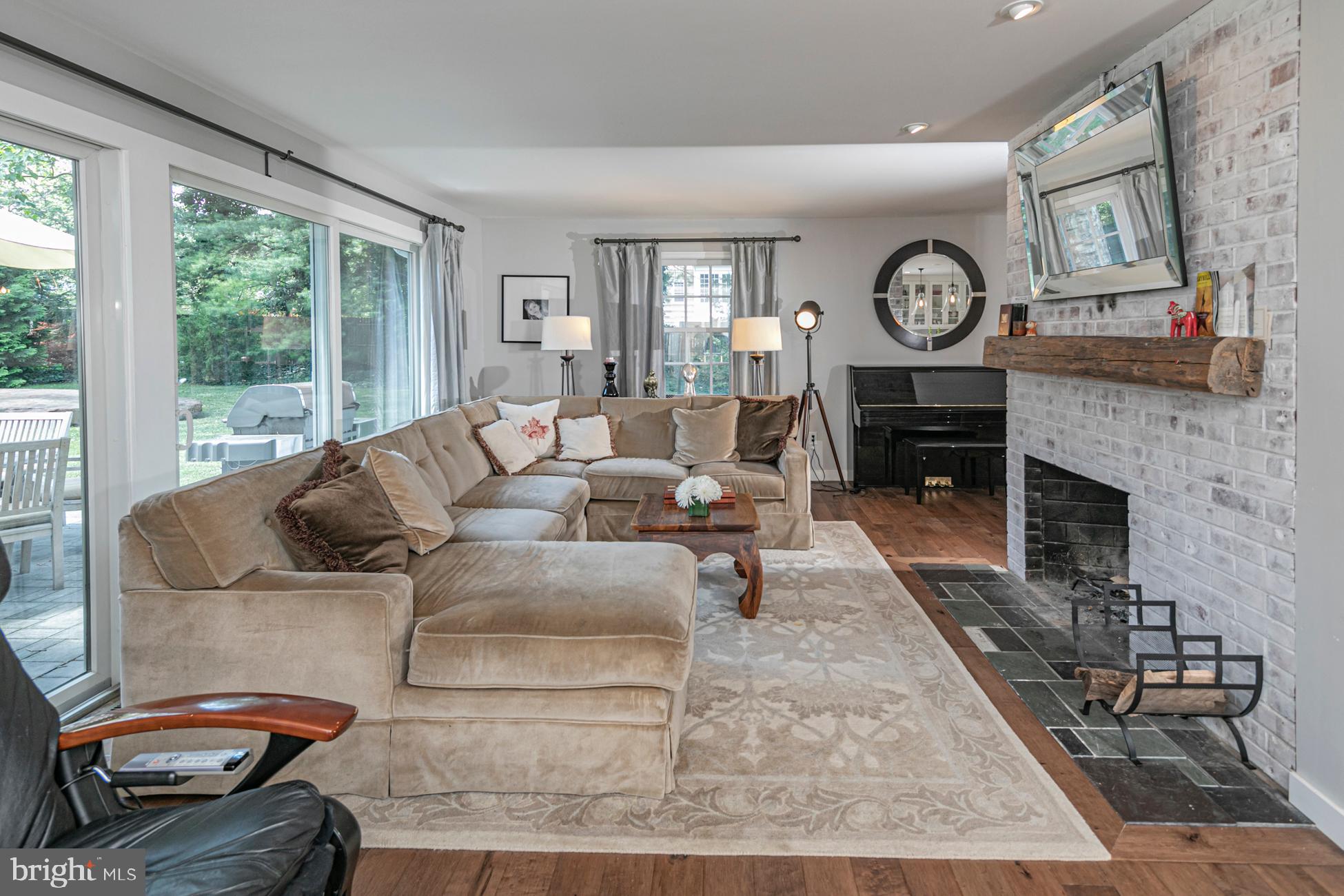 14 Riverside Drive Princeton, NJ 08540 - Photo 15 of 31 Family Room