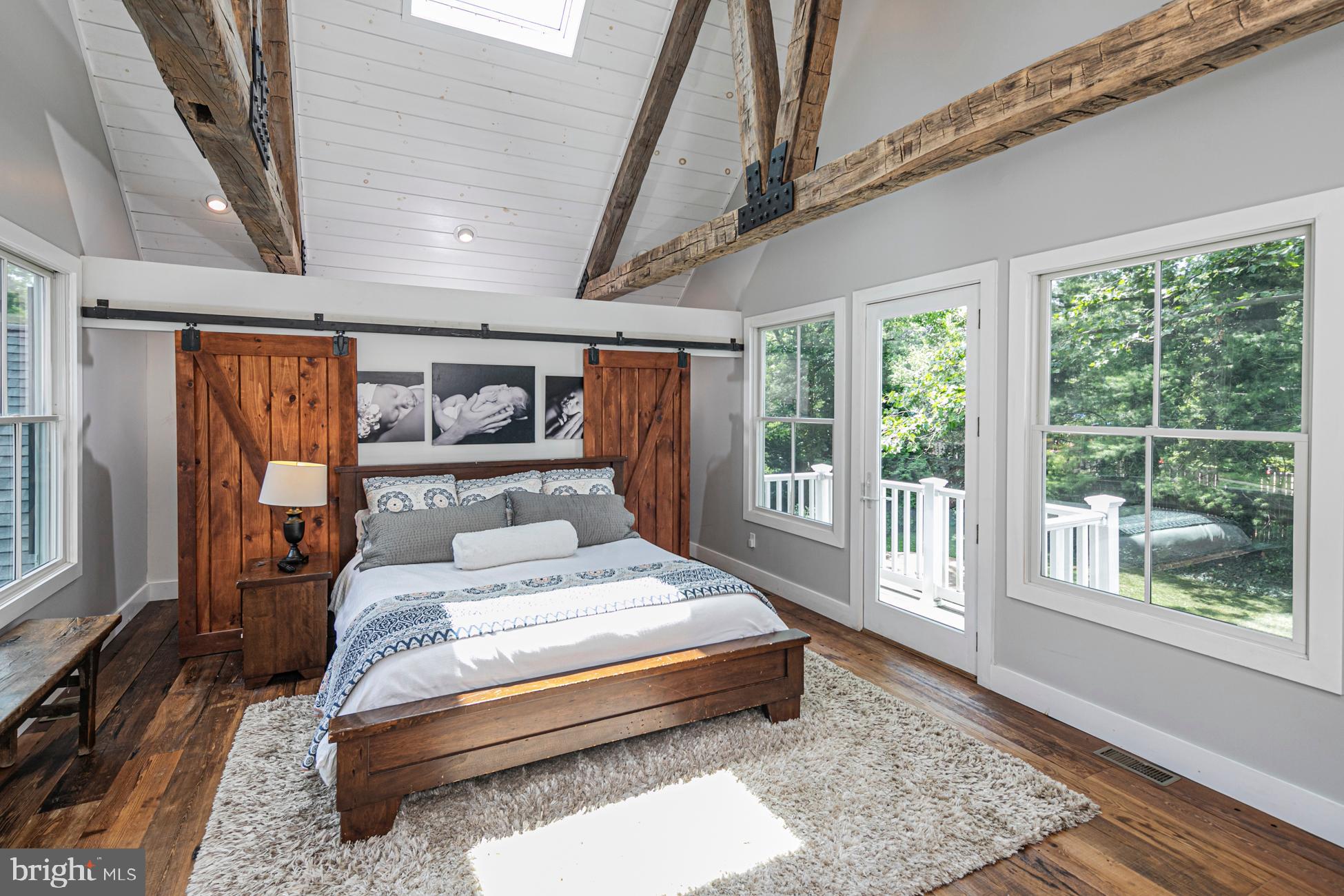14 Riverside Drive Princeton, NJ 08540 - Photo 19 of 31 Main Bedroom w/Reclaimed Barn Wood Floors & Beam