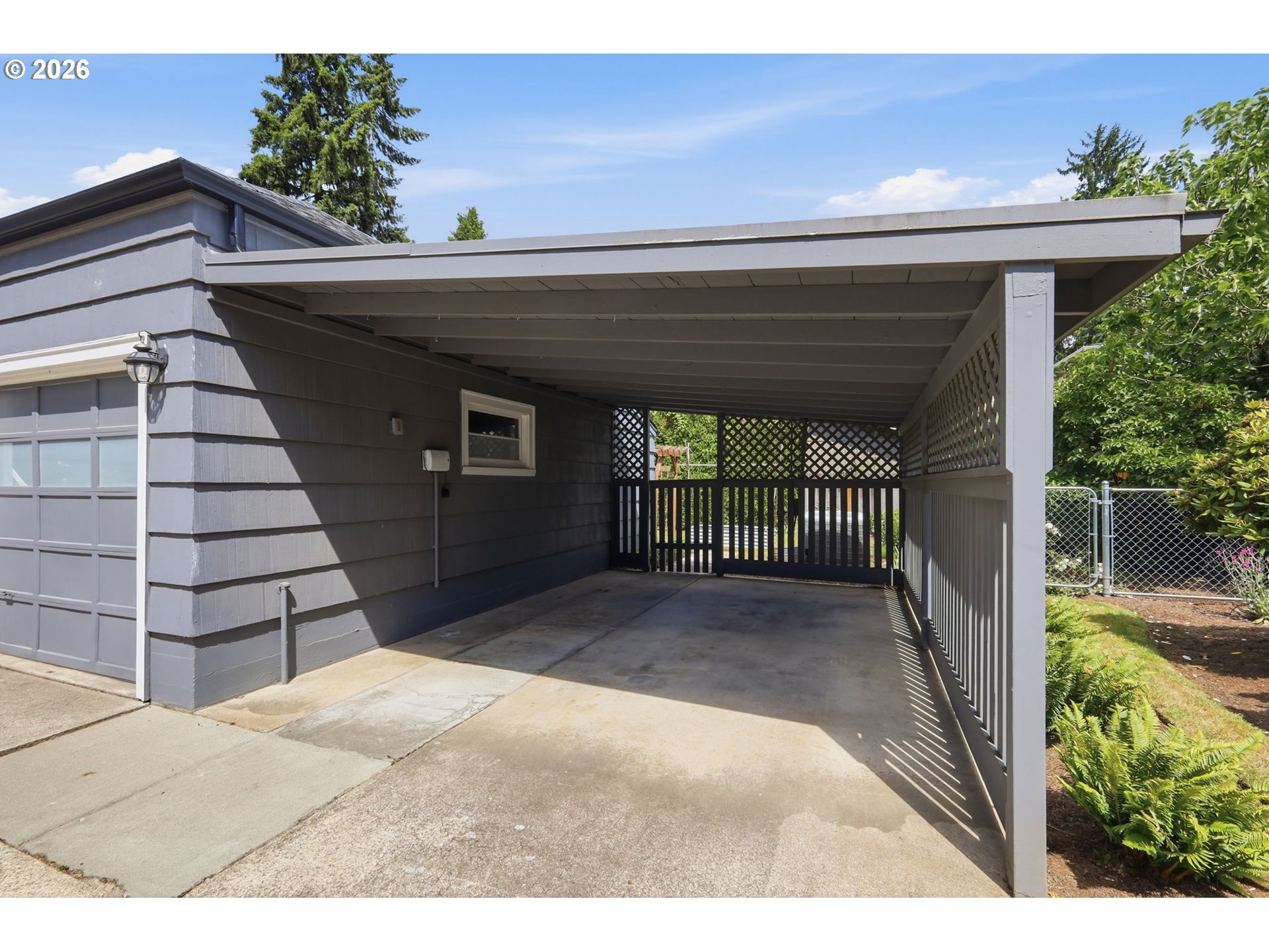 2290 Sandy Drive Eugene, OR 97401 - Photo 42 of 45