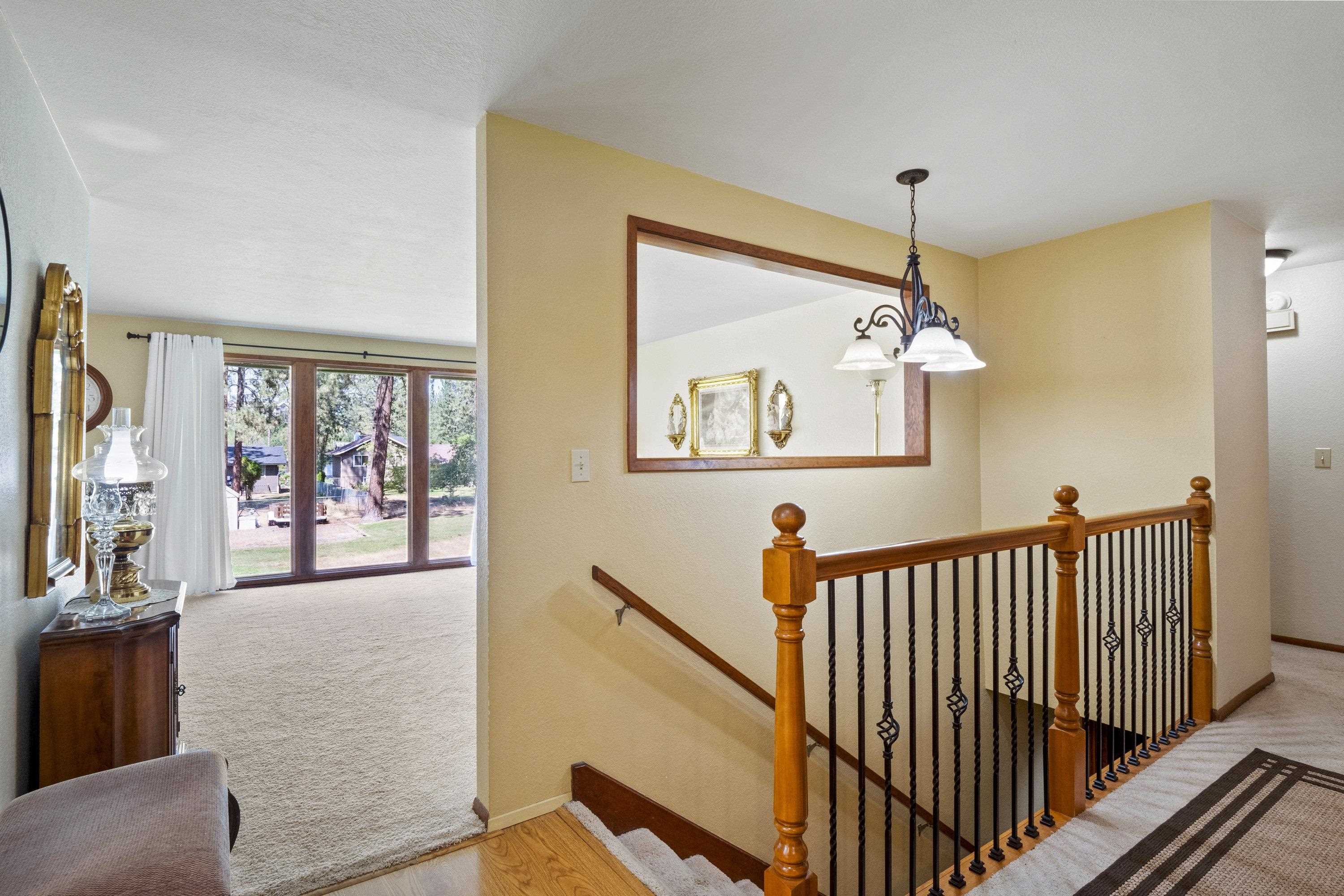 15612 North Timberwood Court Spokane, WA 99208 - Photo 22 of 47