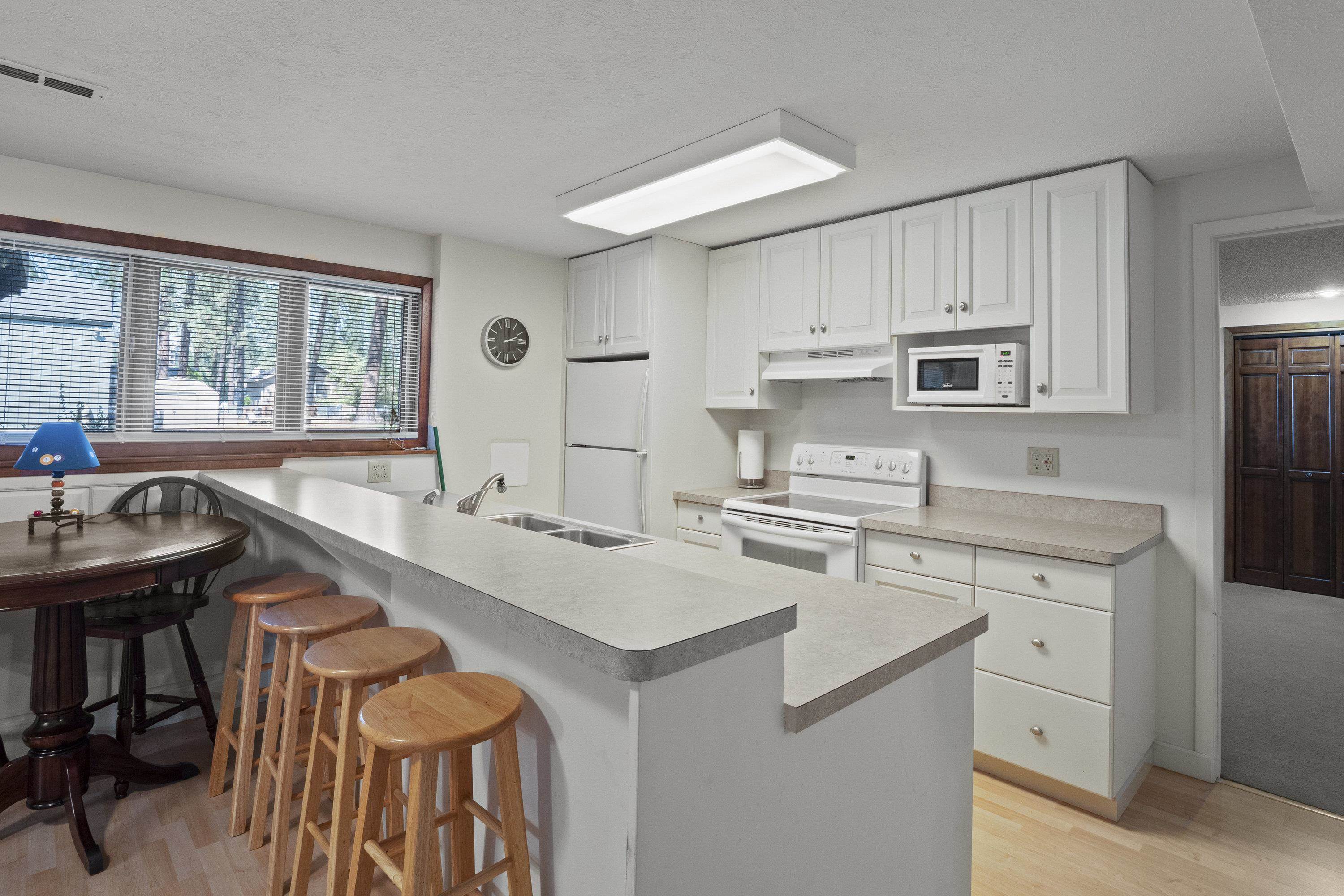 15612 North Timberwood Court Spokane, WA 99208 - Photo 27 of 47