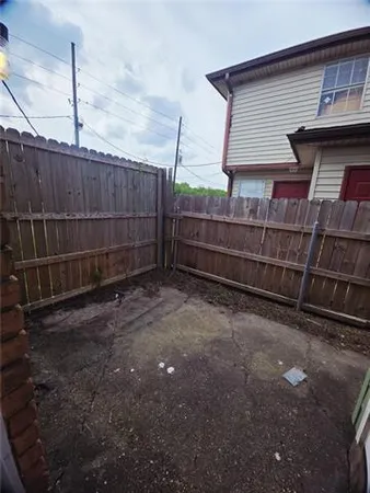 $1,350 | 4116 Lac Bienville Drive, Unit D, Harvey, LA 70058