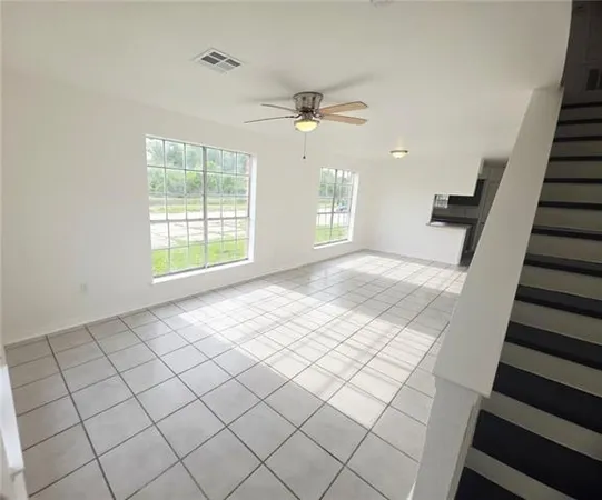 $1,350 | 4116 Lac Bienville Drive, Unit D, Harvey, LA 70058