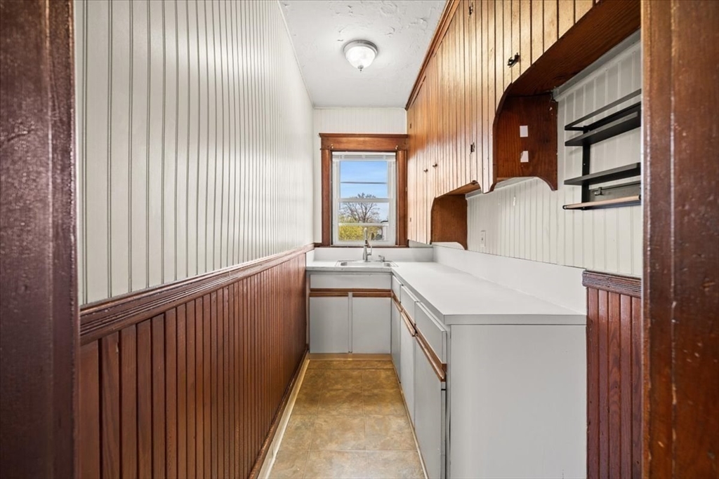 12 James Street Taunton, MA 02780 - Photo 22 of 42