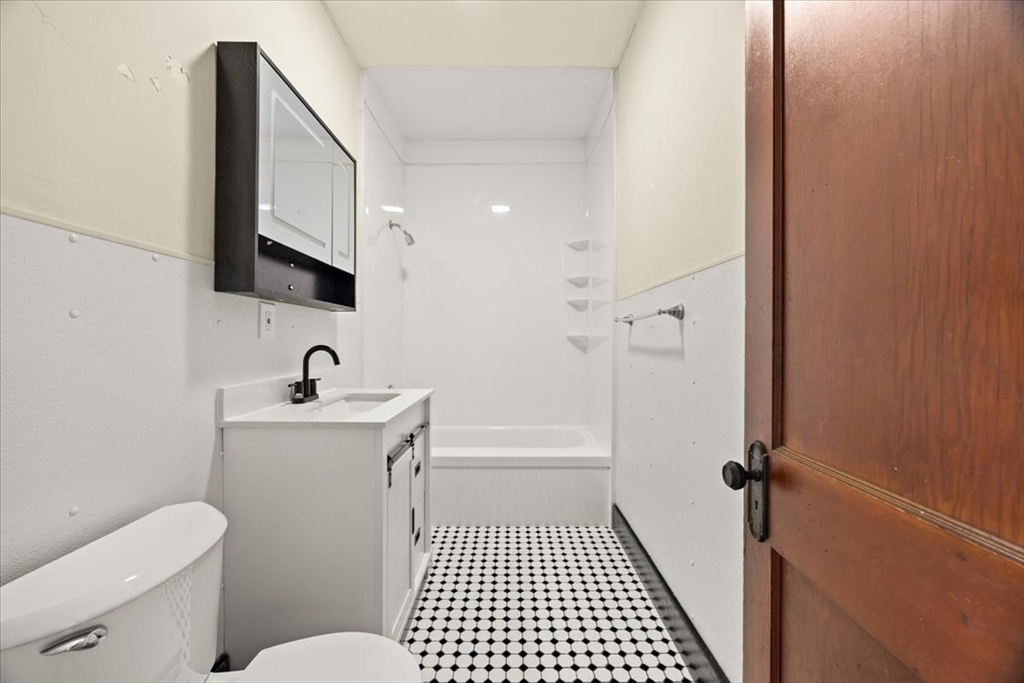 12 James Street Taunton, MA 02780 - Photo 23 of 42