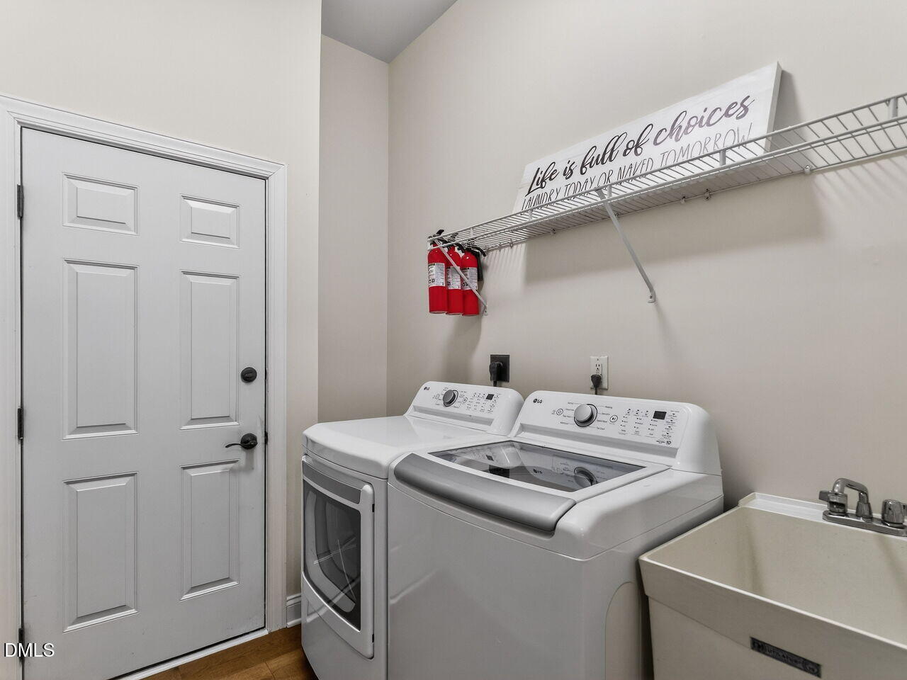 11637 Broadfield Court Raleigh, NC 27617 - Photo 27 of 58 027-1280x960-laundry