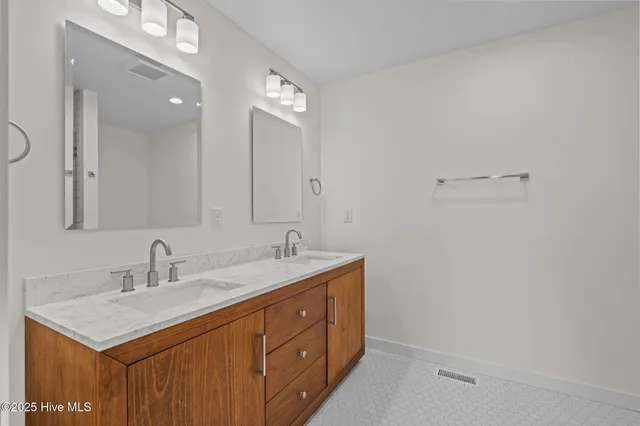 $450,000 | 118 East Devonshire Avenue, West End, NC 27376