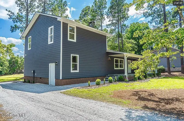 $450,000 | 118 East Devonshire Avenue, West End, NC 27376