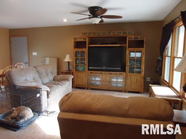 11195 Devils Creek Road Blue Grass, IA 52726 - Photo 3 of 20 Gallery Image 3