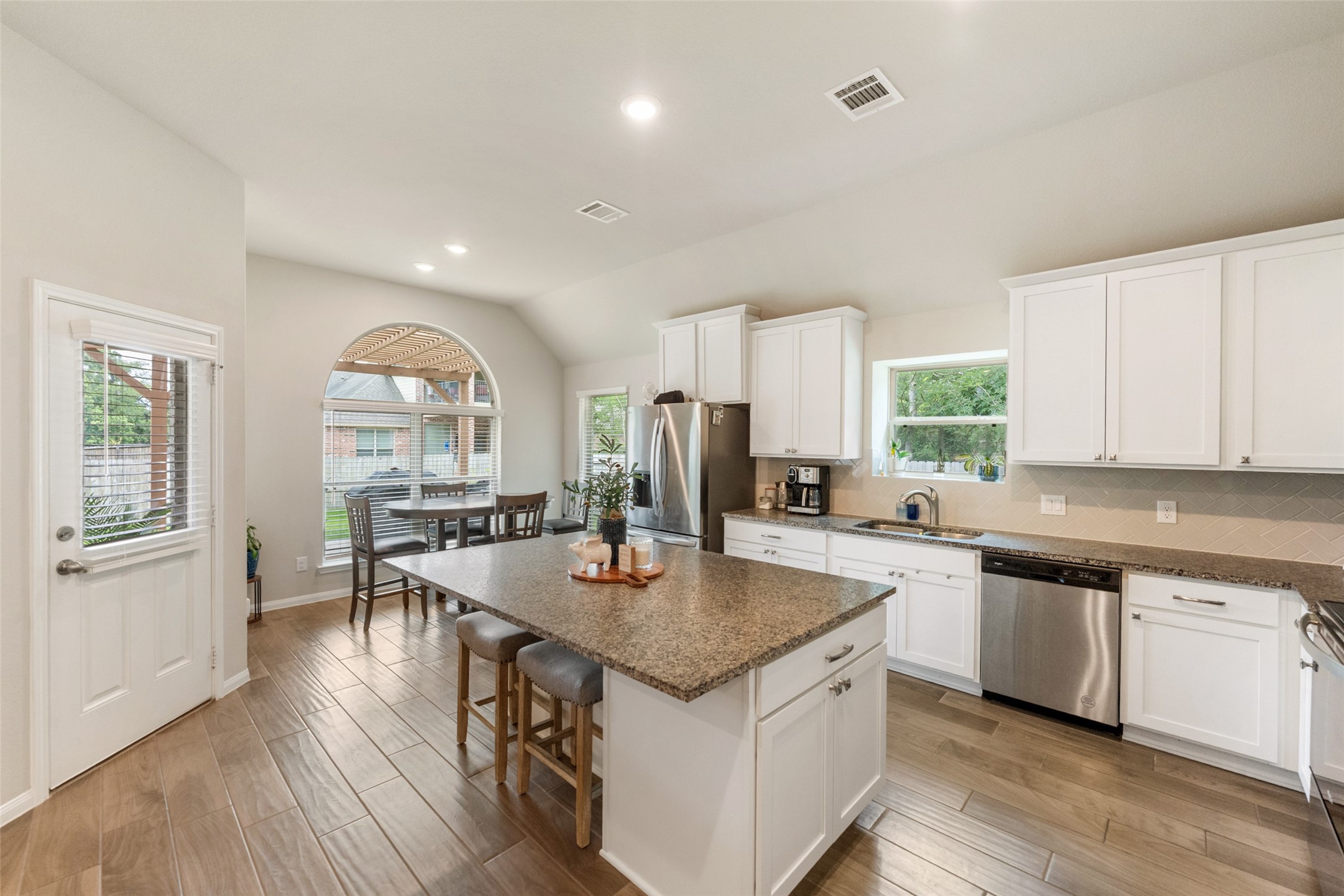11526 Walden Road Montgomery, TX 77356 - Photo 12 of 40