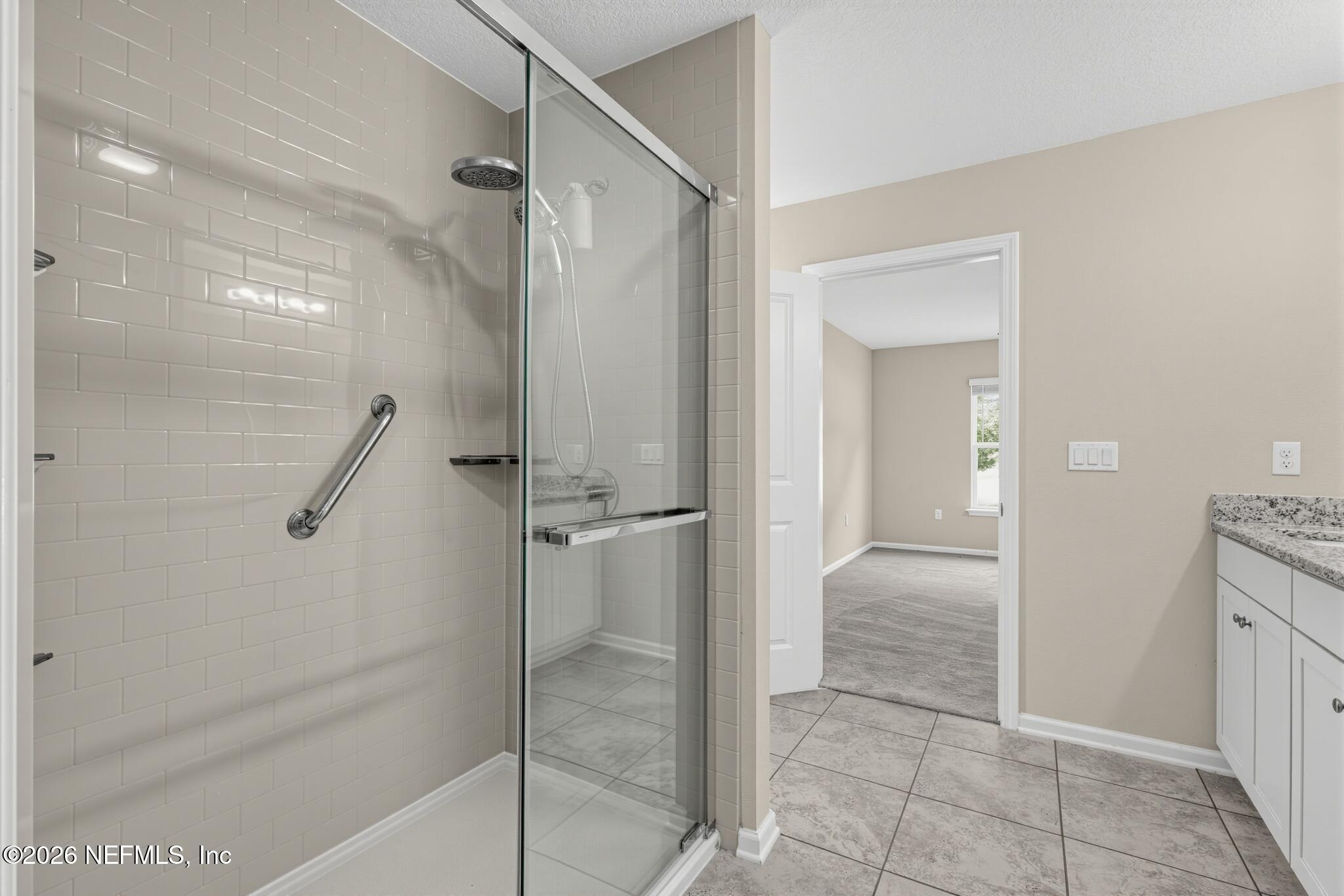 331 Meadow Ridge Drive St. Augustine, FL 32092 - Photo 23 of 36 27_331_Meadow_Ridge_Dr-Bathroom-7816
