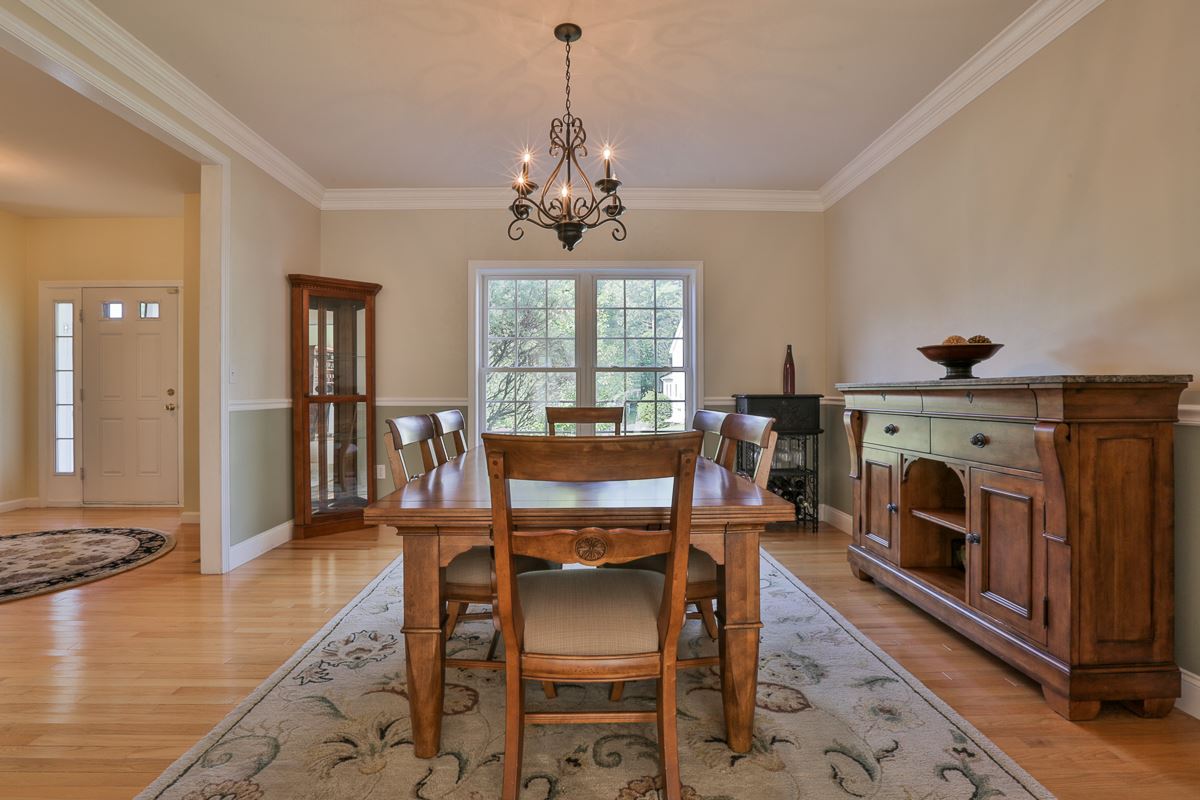 6 Castle Ridge Road Salem, NH 03079 - Photo 11 of 40