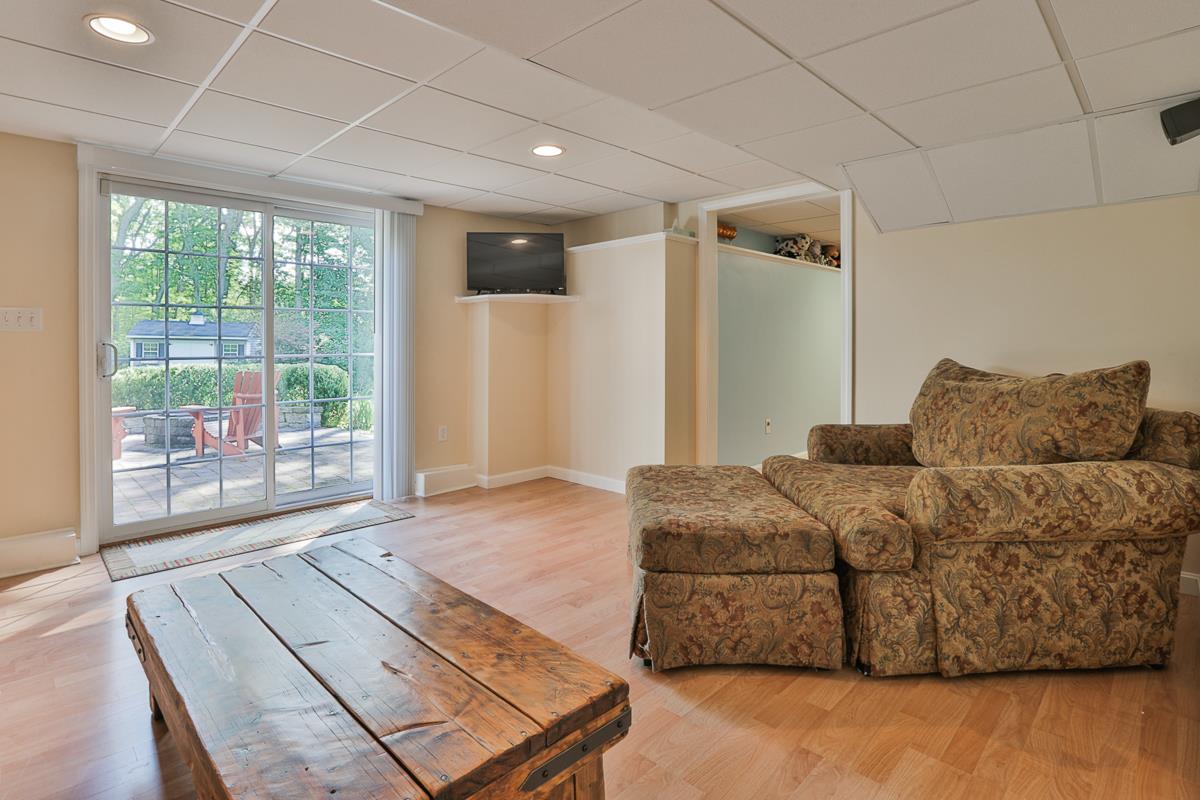 6 Castle Ridge Road Salem, NH 03079 - Photo 29 of 40