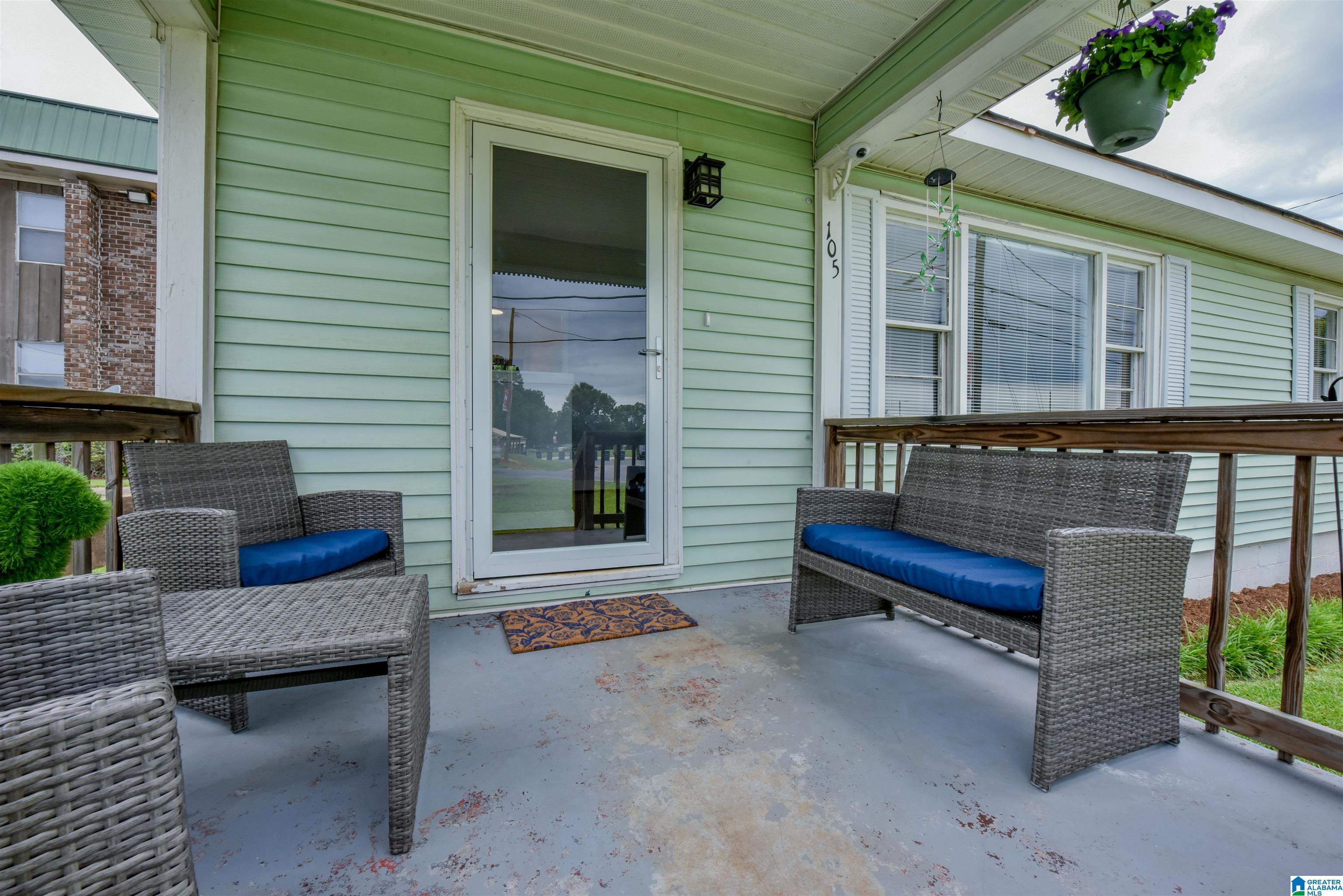 105 Forest Road Bessemer, AL 35023 - Photo 4 of 32