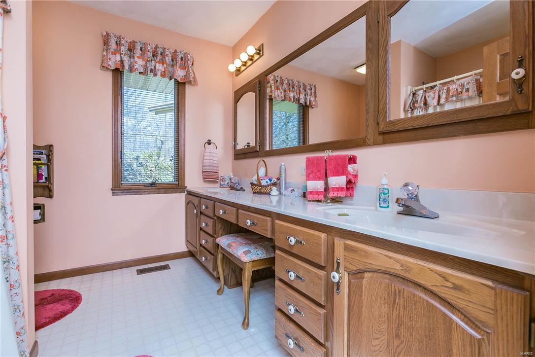 3130 Rentchler Road Belleville, IL 62221 - Photo 20 of 40
