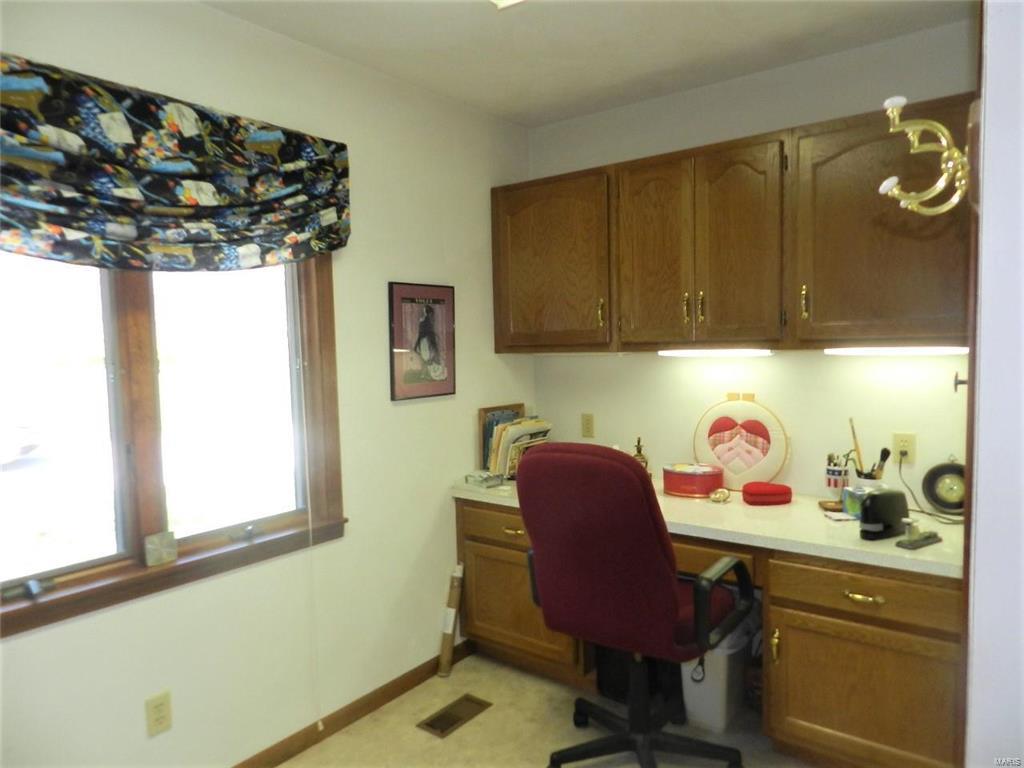 3130 Rentchler Road Belleville, IL 62221 - Photo 22 of 40