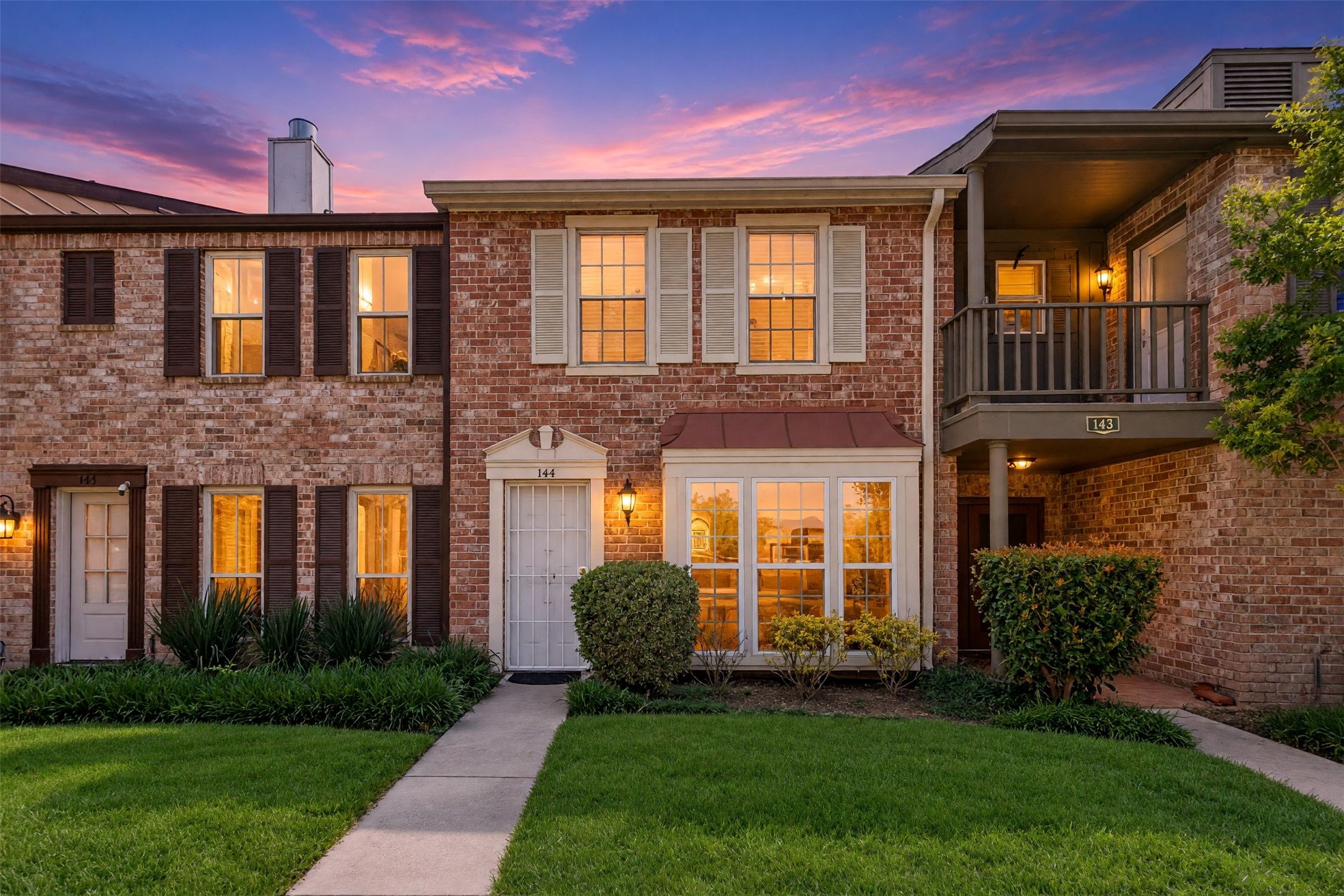 5801 Lumberdale Road, Unit 144 Houston, TX 77092 - Photo 1 of 43 Gallery Image 1