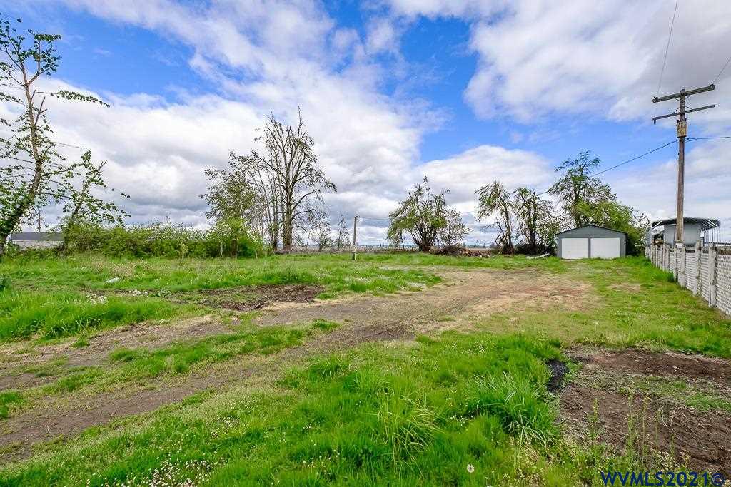 10567 West Stayton Road Southeast Turner, OR 97392 - Photo 6 of 36 Gallery Image 6