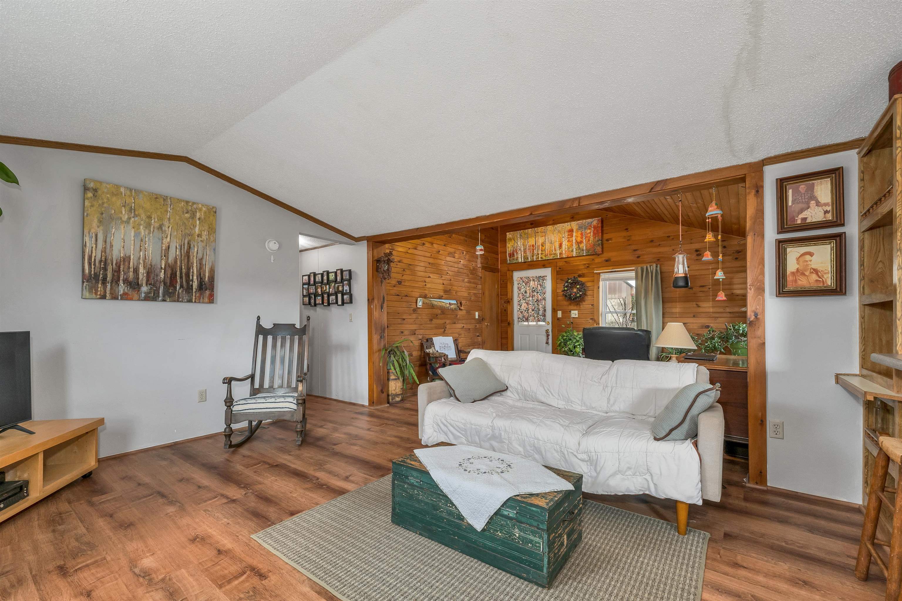 9 Duke Lane Concord, NH 03303 - Photo 8 of 47