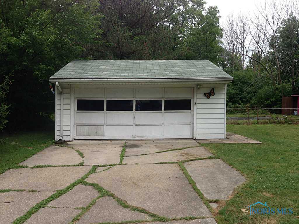 29456 Bates Road Perrysburg, OH 43551 - Photo 14 of 20 Gallery Image 14