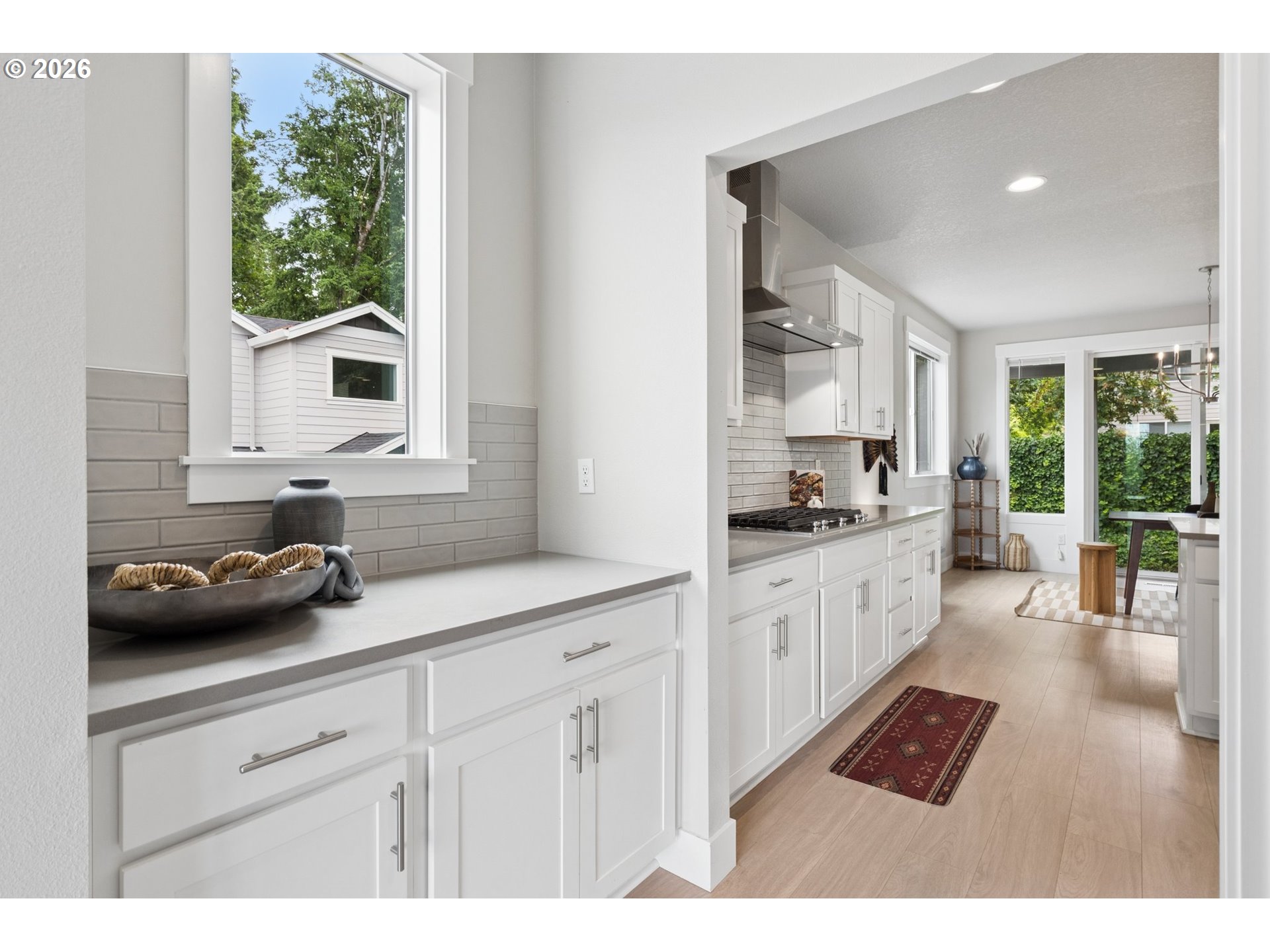 17683 Southwest Cobb Lane Beaverton, OR 97007 - Photo 13 of 42