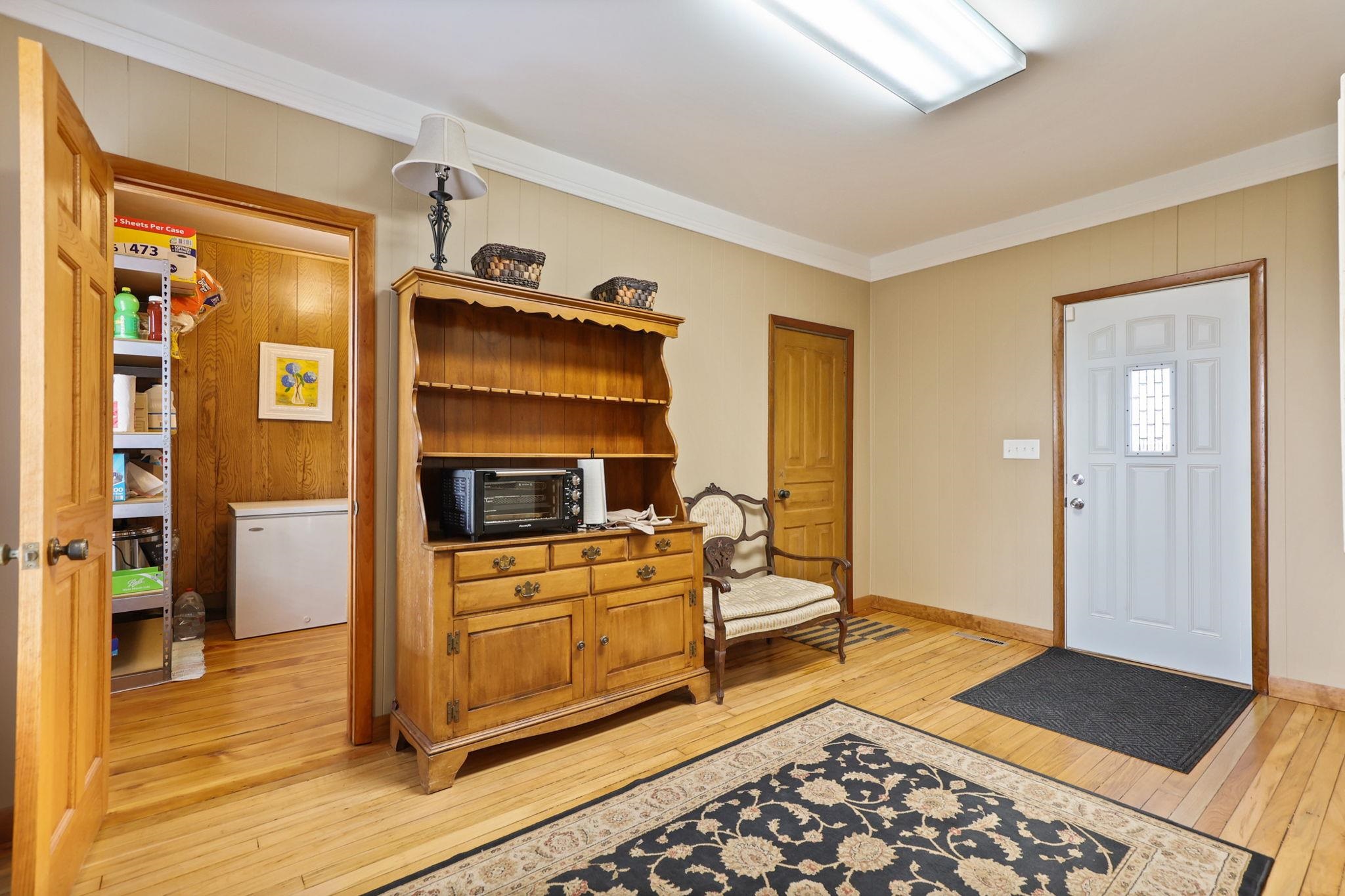6811 Hess Road Saginaw, MI 48601 - Photo 37 of 59
