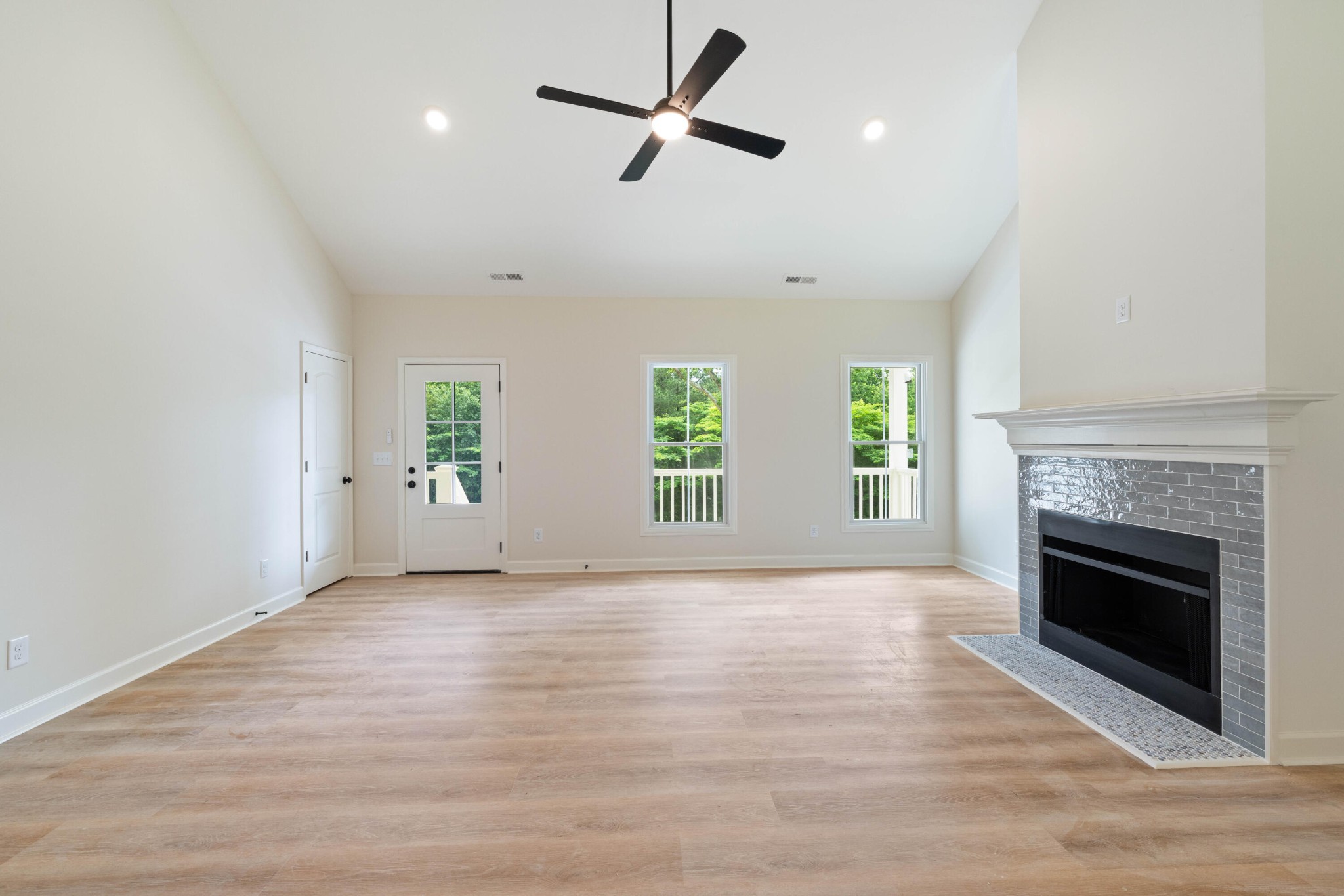 293 Peavine Way Rock Spring, GA 30739 - Photo 8 of 44
