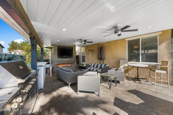 $797,870 | 40637 Pinina Court, Palmdale, CA 93551