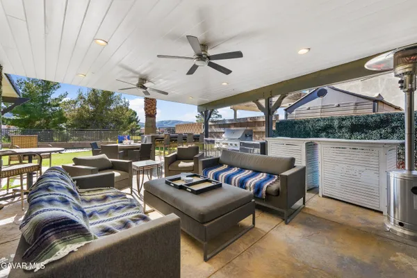 $797,870 | 40637 Pinina Court, Palmdale, CA 93551