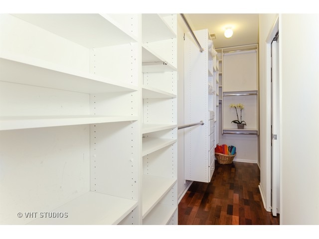 3453 North Racine Avenue, Unit 3S Chicago, IL 60657 - Photo 13 of 21