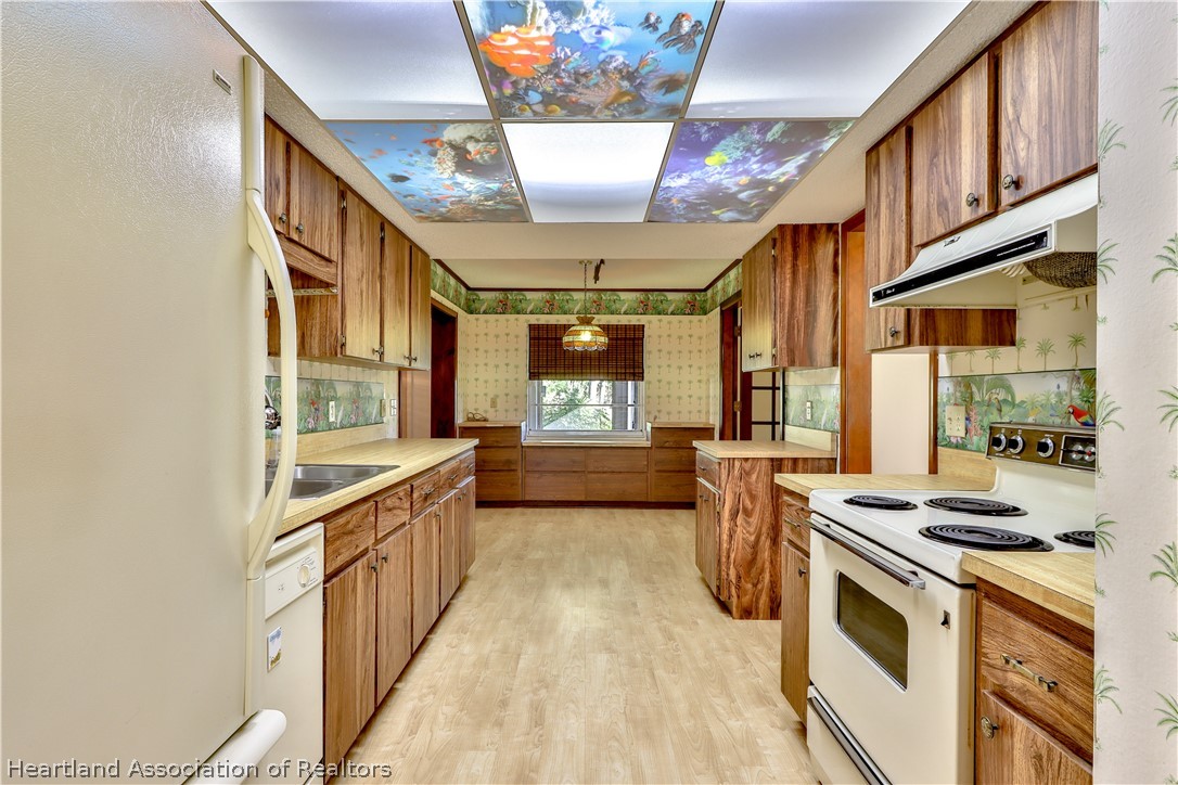 111 Tortoise Road Sebring, FL 33876 - Photo 3 of 27 Gallery Image 3