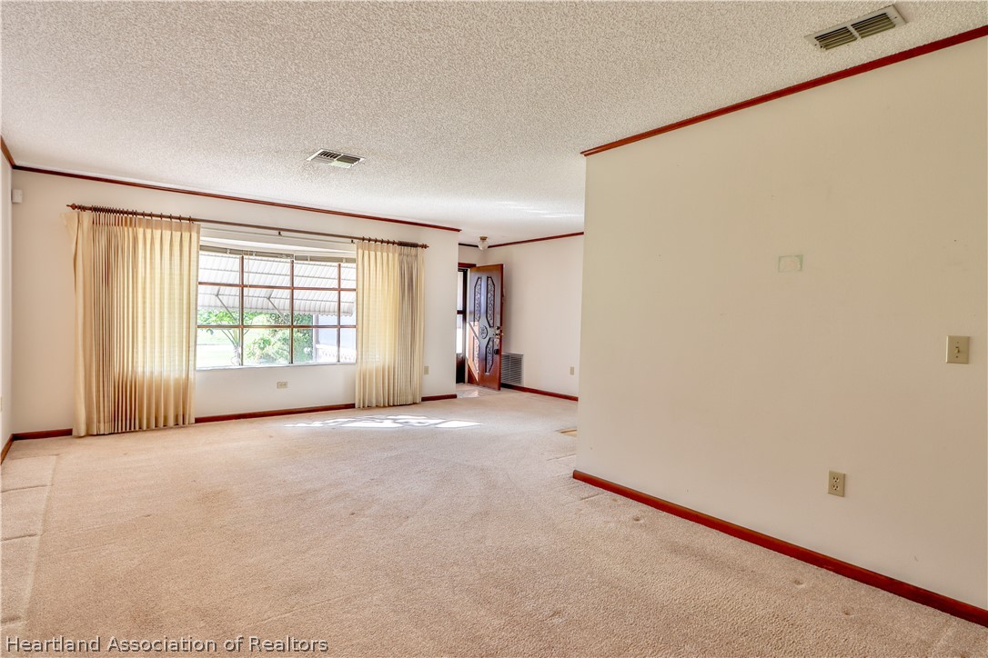 111 Tortoise Road Sebring, FL 33876 - Photo 8 of 27 Gallery Image 8