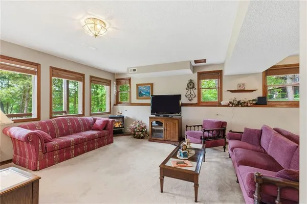 $875,000 | 1841 Lake Bluff Drive, Reeds Spring, MO 65737