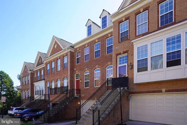 $3,400 | 5685 Faircloth Court, Centreville, VA 20120