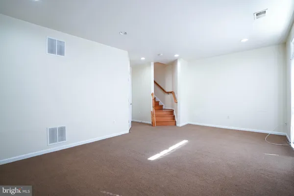 $3,400 | 5685 Faircloth Court, Centreville, VA 20120