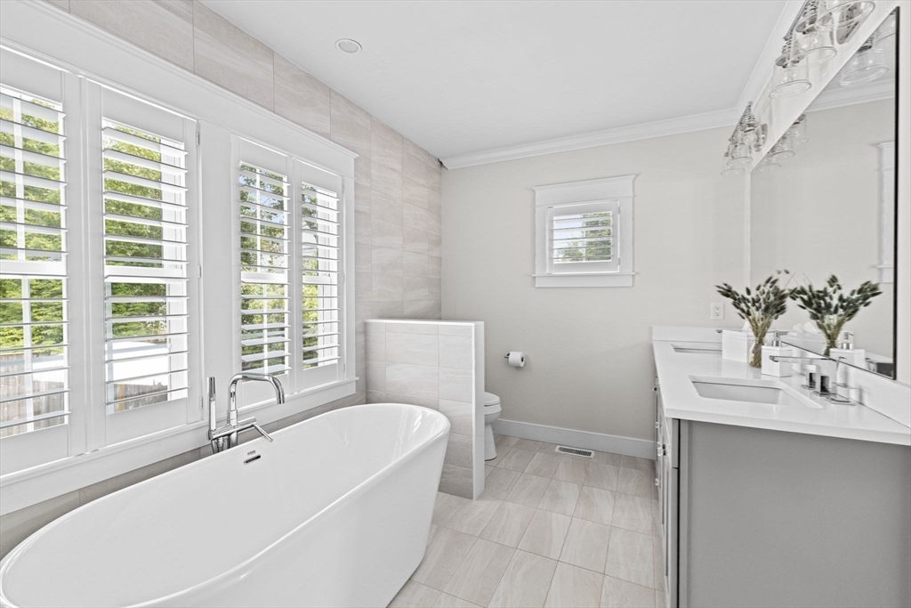 48 Captain Peirce Road Scituate, MA 02066 - Photo 15 of 39