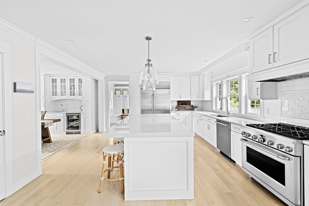 48 Captain Peirce Road Scituate, MA 02066 - Photo 8 of 39