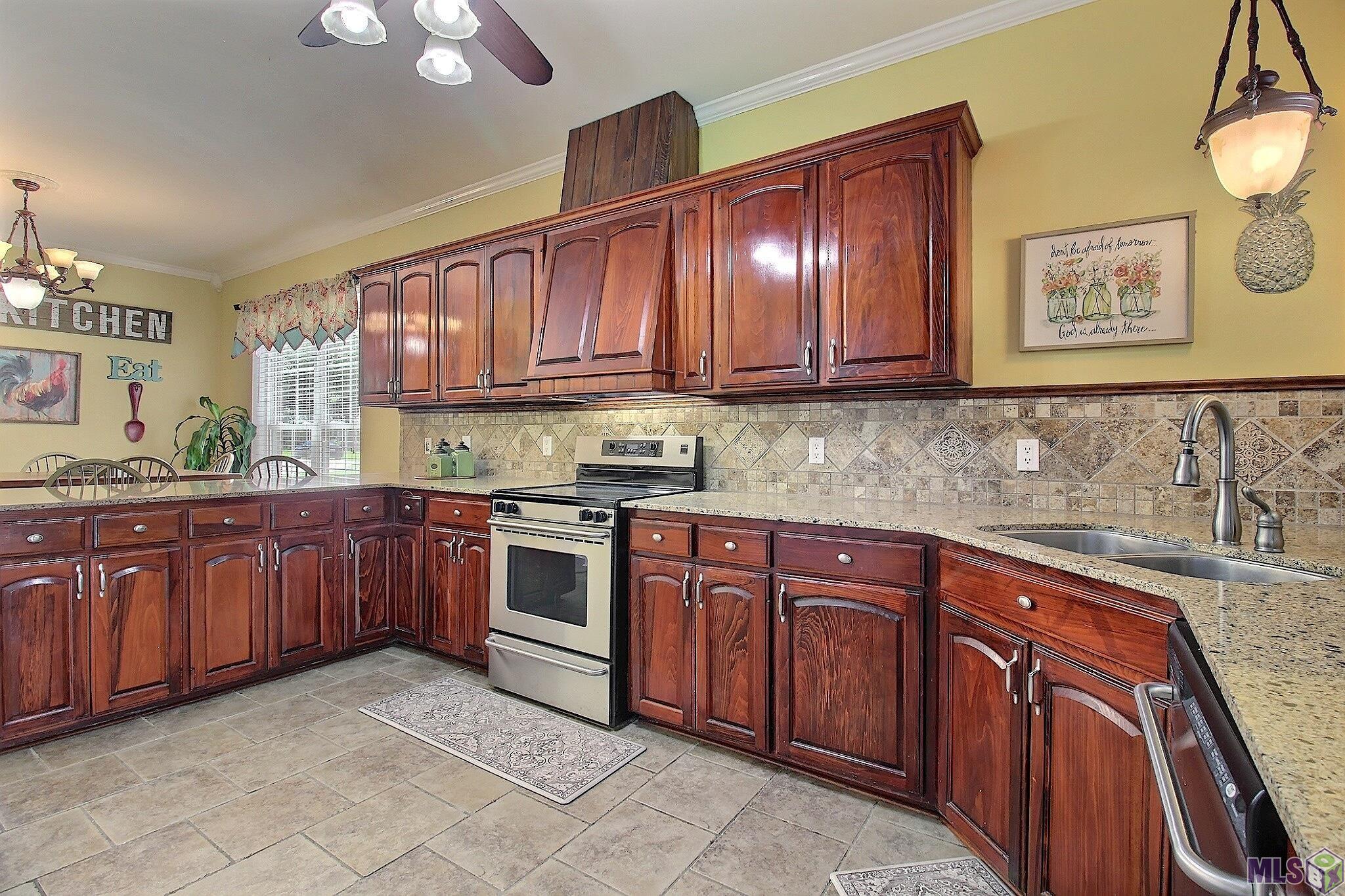 13031 North Ridge Drive Walker, LA 70785 - Photo 5 of 29