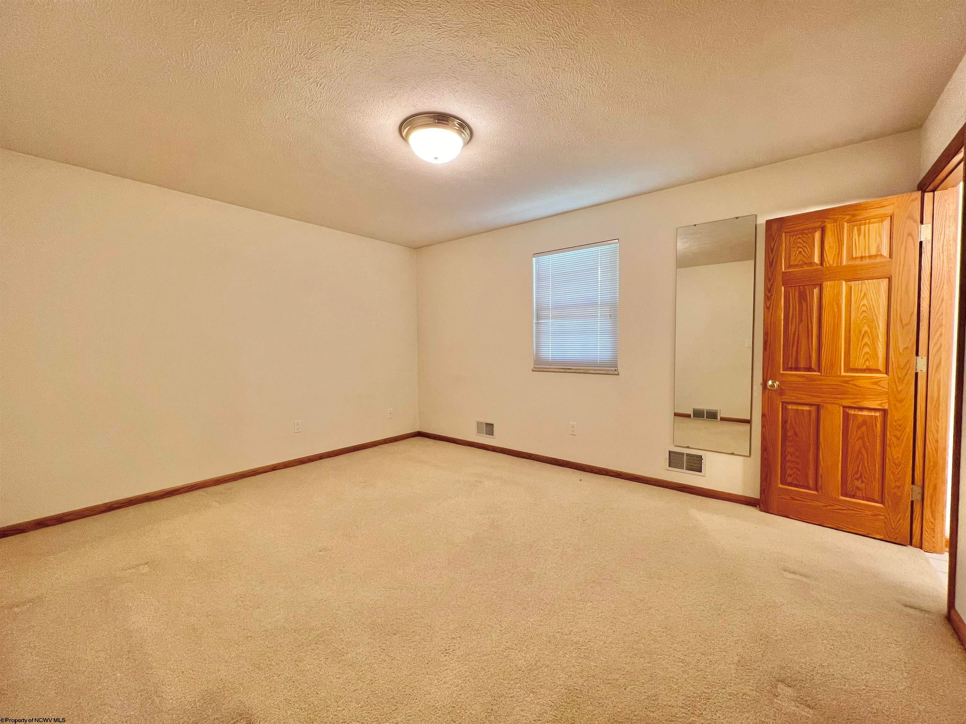 38 Millbrook Road Bridgeport, WV 26330 - Photo 14 of 26 Gallery Image 14