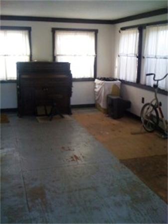 194 Ashby Road Ashburnham, MA 01430 - Photo 4 of 7 a room with a bed and a window