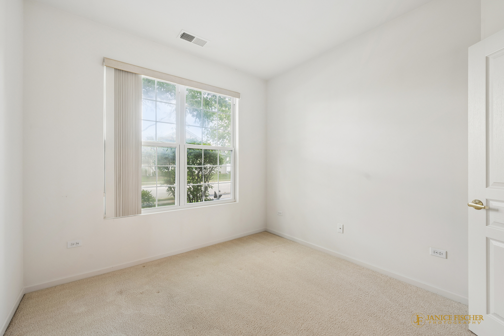 13535 Nealy Road Huntley, IL 60142 - Photo 4 of 11